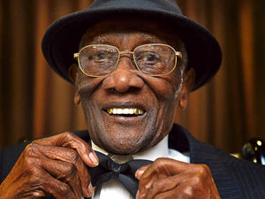 Supporting image for story: Lester hits the big 100