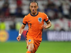 Supporting image for story: Bayern Munich enter race to sign Chelsea target Xavi Simons