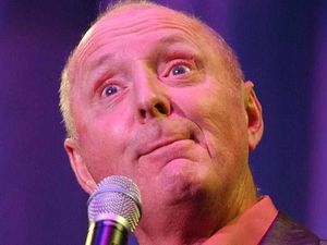 Supporting image for story: Jasper Carrott adds extra Telford date
