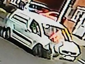 Supporting image for story: WATCH: Delivery driver clings to van as vehicle is stolen in West Bromwich