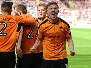 Supporting image for story: Lee Evans 'over the moon' with Wolves deal as he targets regular starting spot