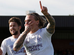 Supporting image for story: Shrewsbury Town striker Jason Cummings held talks about playing for Australia