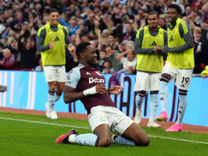 Supporting image for story: Aston Villa 3 Everton 2 - Report