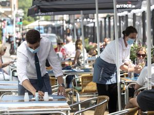 Supporting image for story: UK economy sees steeper slowdown in third quarter before Omicron impact