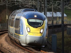 Supporting image for story: Eurostar sees bookings more than halved after new Covid testing rules enforced