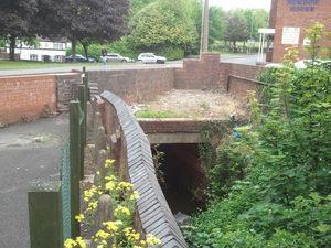 Supporting image for story: Halesowen bridge must be shut for six months