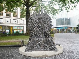 Supporting image for story: Game of Thrones dragon-forged Iron Throne fetches £1.1m at auction