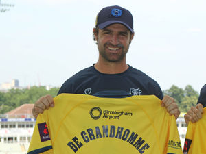 Supporting image for story: Big Interview: T20 star Colin De Grandhomme is having a Blast around the globe