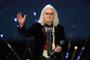 Supporting image for story: Billy Connolly battles back to play it for laughs