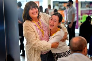 Jessica Howard, 18, with mum, Lisa Howard