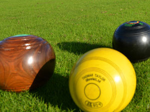 Supporting image for story: Winter leaders victorious again