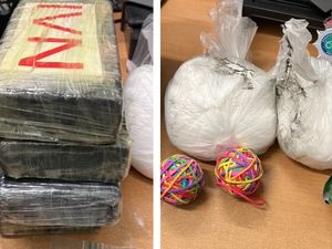 Supporting image for story: Huge £400,000 cocaine stash recovered after police stop vehicle in Aldi car park