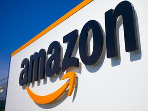 Supporting image for story: Nearly 20,000 US Amazon workers have tested positive for coronavirus
