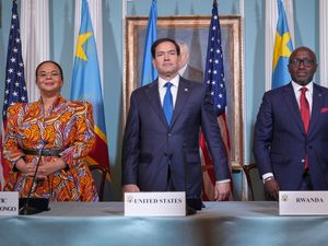 Supporting image for story: Democratic Republic of the Congo and Rwanda will sign peace deal on June 27