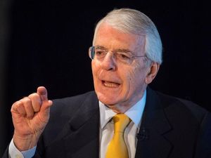 Supporting image for story: Ex-PM Major to take Johnson to court over suspension of Parliament