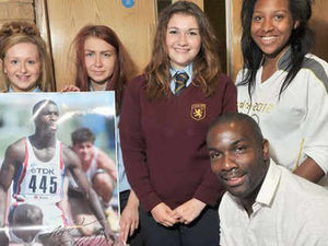Supporting image for story: Relay ace Derek Redmond welcomed to Wellington school