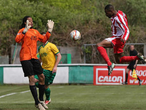 Supporting image for story: Stourbridge into the play-offs after Hitchin draw