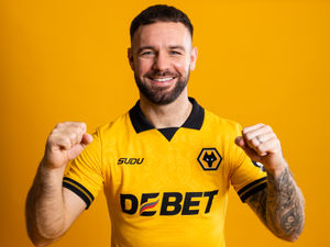 Supporting image for story: Liam Keen comment: Tricky transfer window comes to a close with Wolves given chance to avoid embarrassment by May