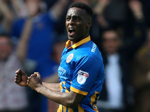 Supporting image for story: Shrewsbury Town's Abo Eisa out for a month with knee ligament damage