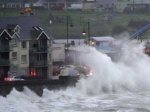 Supporting image for story: Warnings for heavy wind and rain in place for arrival of Storm Babet