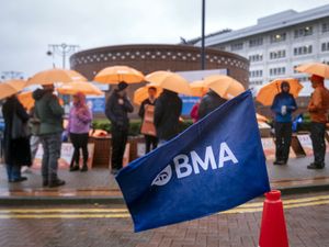 Supporting image for story: Resident doctors to vote on extending mandate for strike action