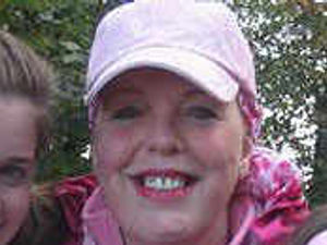 Supporting image for story: Jo's friends in colourful funeral plan