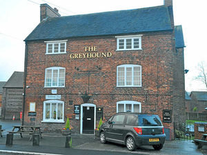Supporting image for story: Plan to transform 18th century Greyhound Inn with 22 apartments and houses