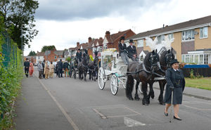 Funeral cortege of Tripta and Hari Krishan Bhanot