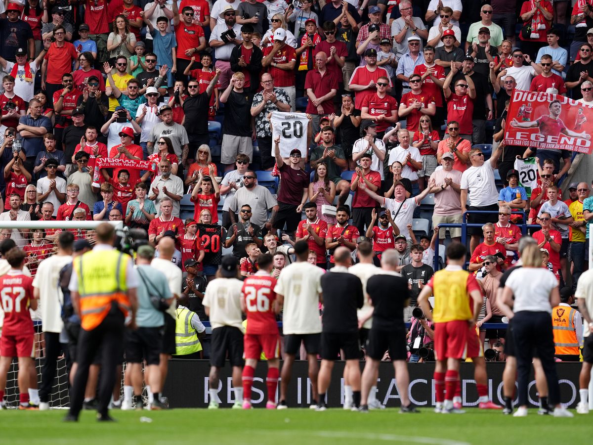Liverpool pay emotional tribute to Diogo Jota at Preston friendly