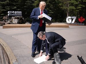 Supporting image for story: Trump on ‘good form’, Starmer says after US president’s trade deal gaffe