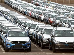 Supporting image for story: Is now the right time to buy a new car?