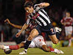 Supporting image for story: Workers flee van fire