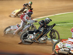Supporting image for story: Tai Woffinden brushes off injury scare
