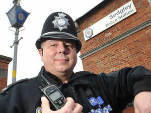 Supporting image for story: Policeman's honour for saving a life
