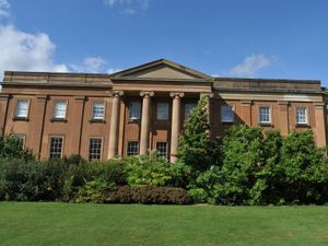 Supporting image for story: New art exhibition at Himley Hall