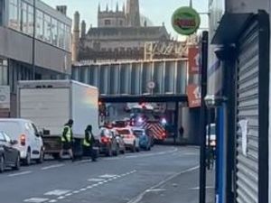 Supporting image for story: Watch: Fire crews on blue lights stuck in traffic at Shrewsbury's controversial revamped gyratory