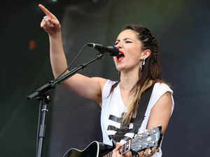 Supporting image for story: KT Tunstall cancels Shrewsbury Folk Festival gig after death of her father