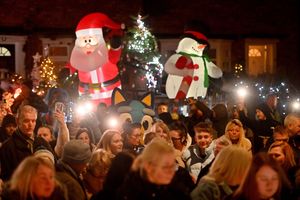 It's inspiring to see the community turn out to support Tommy and his family. 