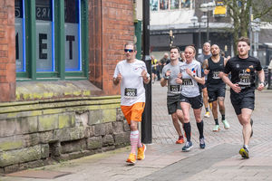 Stafford Half Marathon 2025 (photos by Ian Knight / Z70 Photography)