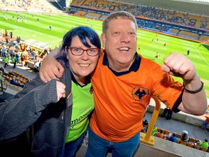 Supporting image for story: Wolves Fan of the Season is pushing his senses