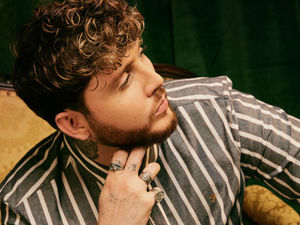 Supporting image for story: James Arthur to play Birmingham
