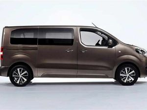Supporting image for story: Toyota Proace review: Family van scores well on quality and load capacity
