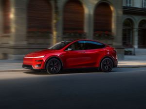 Supporting image for story: Tesla reveals updated Model Y Performance