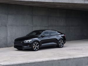 Supporting image for story: Electric Polestar 2 updated with longer range and quicker charging speeds