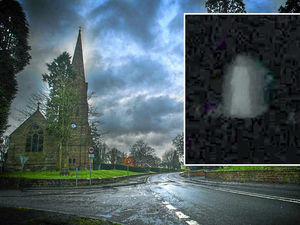 Supporting image for story: Is this photographic proof of the Newport ghost?