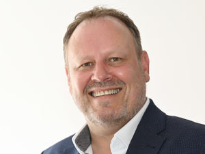 Supporting image for story: Legionnaires' disease warning as summer temperatures rise