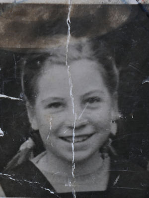 Pauline, the daughter of former Wolves player Joe Hodnett 