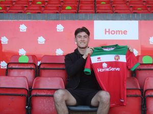 Supporting image for story: Walsall sign midfielder Jack Earing from Halifax 
