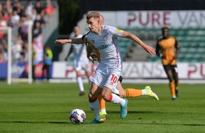 SPORT COPYRIGHT SHROPSHIRE STAR STEVE LEATH 06/08/2022..Newport County AFC V Walsall.   W: Tom Knowles V N: James Waite..