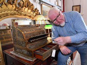 Supporting image for story: Century old cash register from a Midlands pub goes up for sale at Shropshire antiques centre